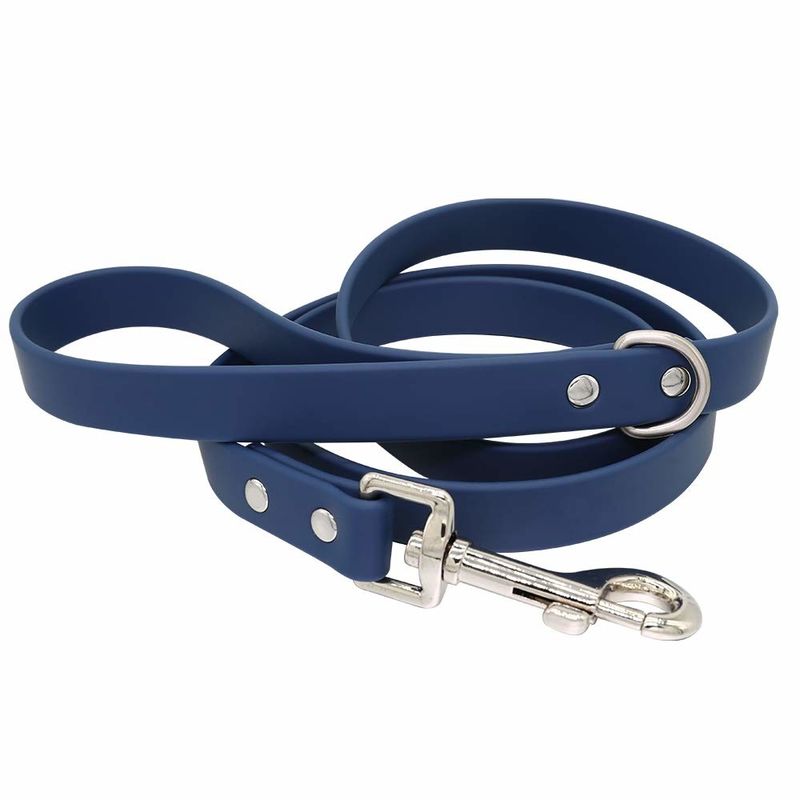 Strong Metal Buckle 4Ft Waterproof Dog Leash Personalized Coated Ultra Soft Rubber